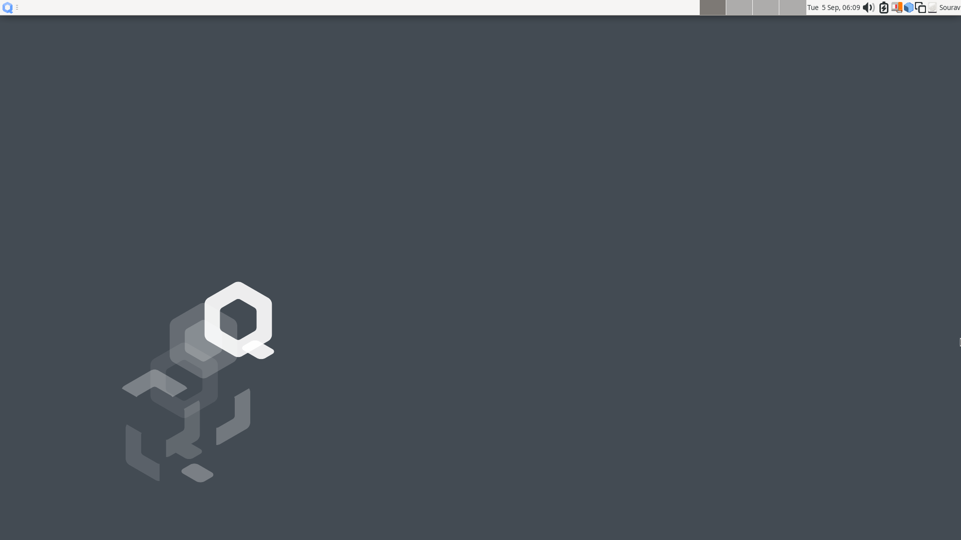 a screenshot of qubes os 4.2 desktop screen