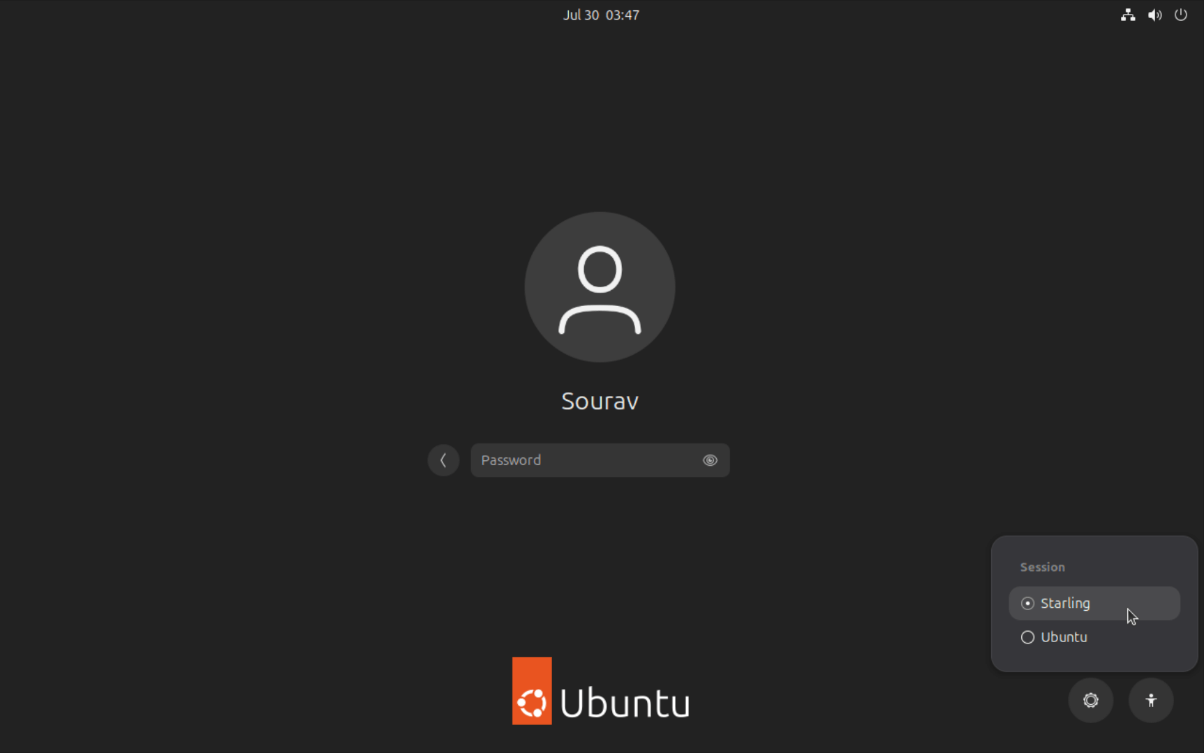the ubuntu 26.04 lts login screen with the session switcher showing starling and ubuntu (gnome) as options on the bottom-right
