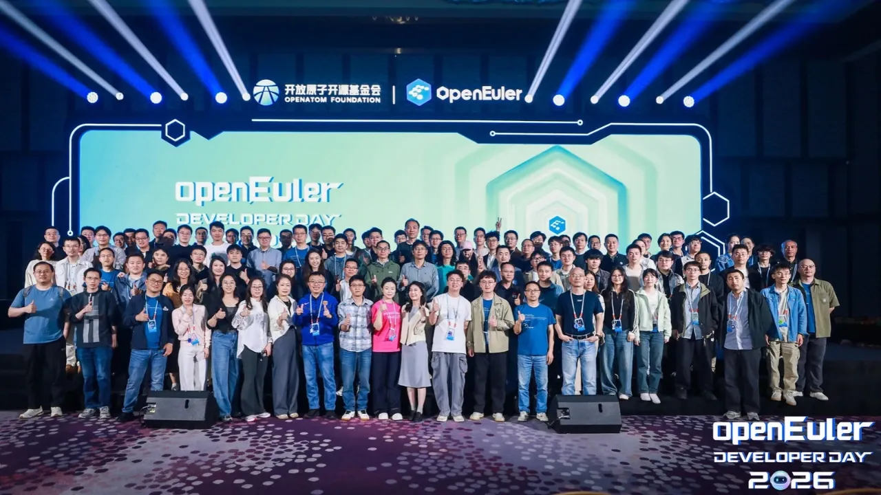 openEuler is Revamping the Development Experience of the Open Source Community With an AI Toolchain