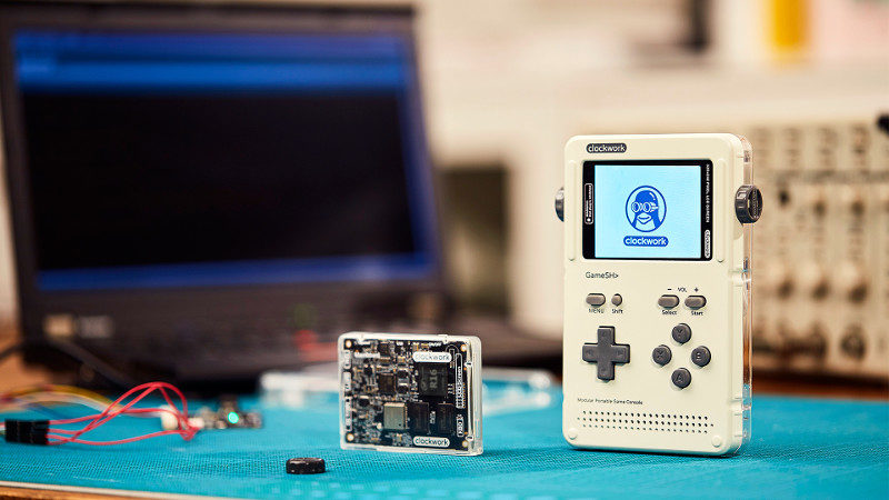GameShell is a Linux based modular retro gaming console